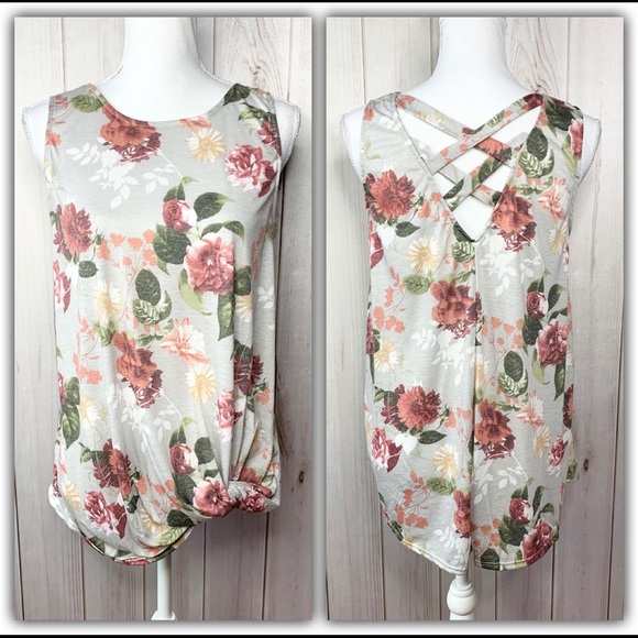 🎈Nicole- grey floral sleeveless top - Picture 2 of 10